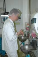 Fabrication du fromage - Mesures d'hygiène - lavage des mains au moyen d'un savon bactéricide